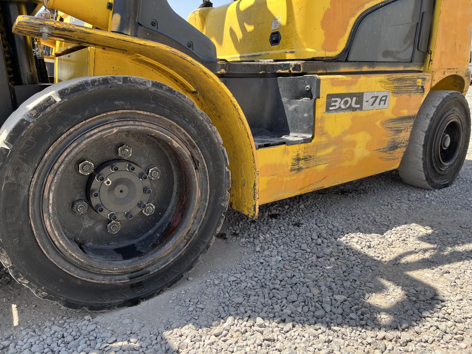 ./imagenes/INVOICE/2019/18003/HYUNDAI 30L-7A (10).JPG